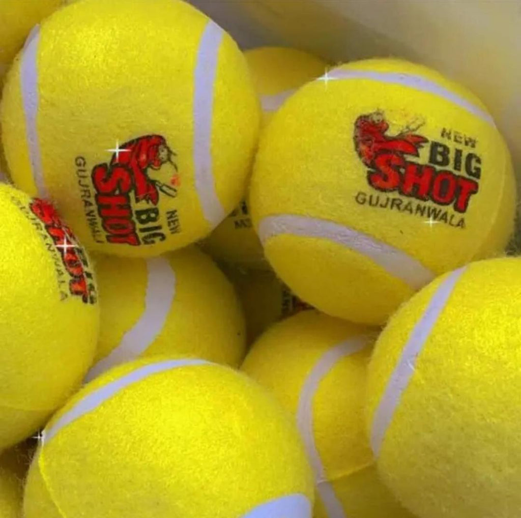Premium Quality Tennis Balls Green Taped Seam Pakistan