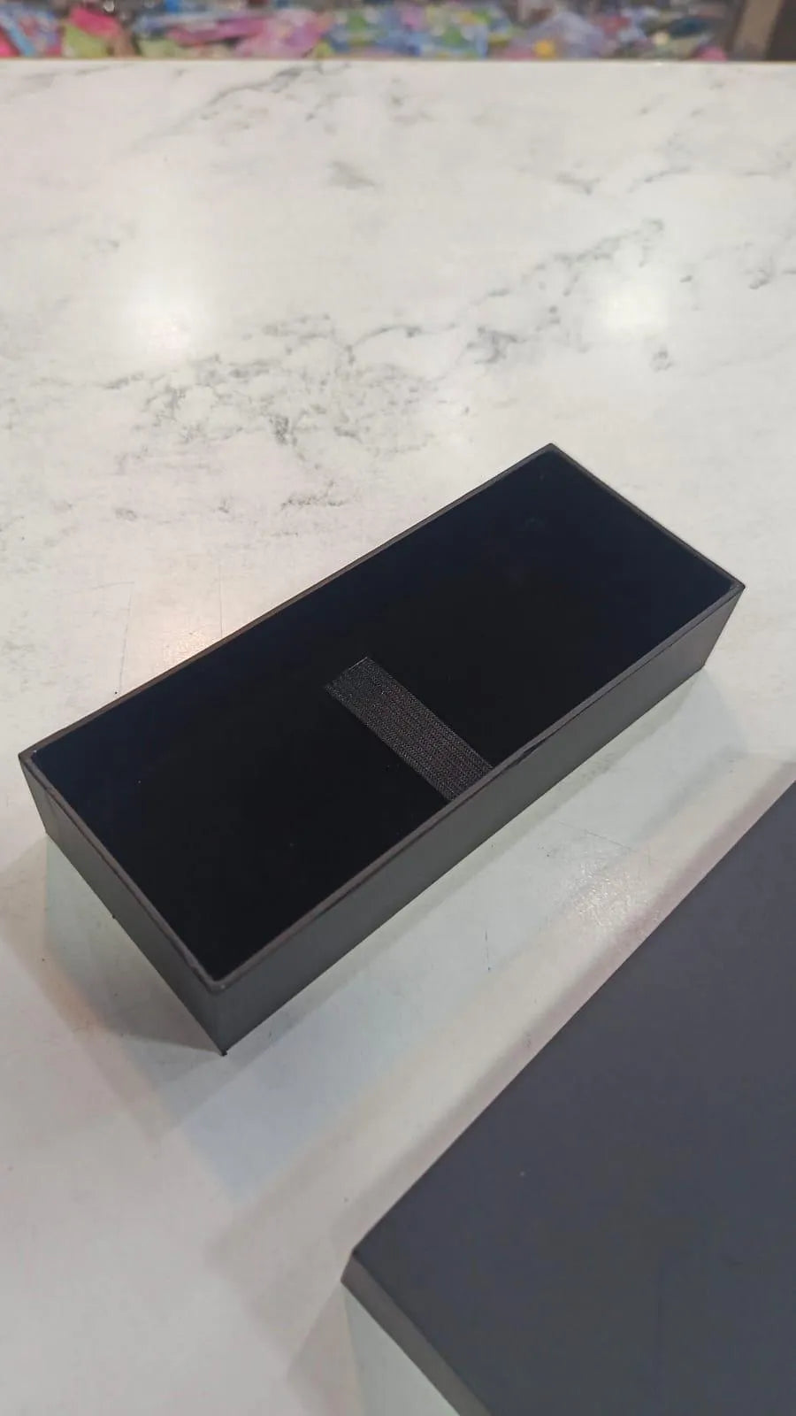 Black Hardboard Gift Box for Watches & Jewelry