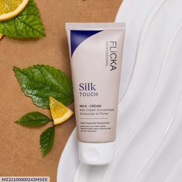 Flicka Silk Touch 3-in-1 Moisturizer & Primer White